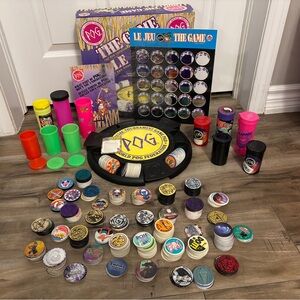 Vintage 1994 POG The Game World POG Federation, over 500 pogs/slammers